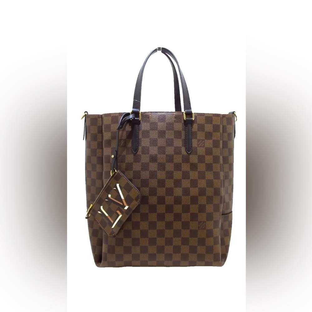Louis Vuitton Belmont leather handbag